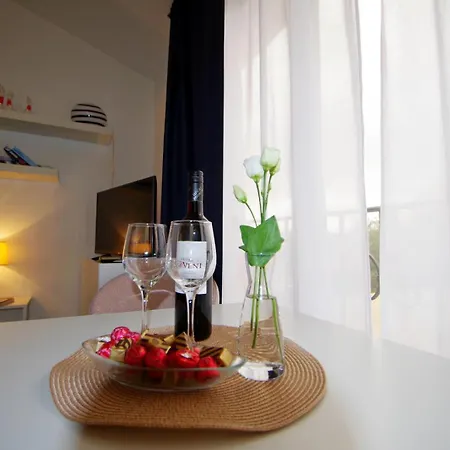 3 With Shared Pool, Peaceful Location