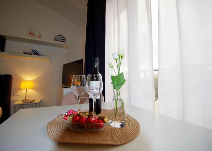 3 With Shared Pool, Peaceful Location